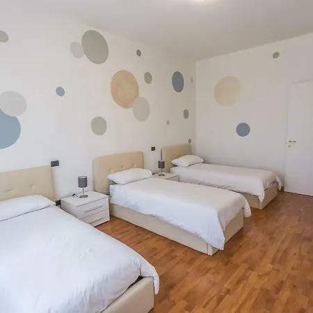 Lm House Apartamento Lonato